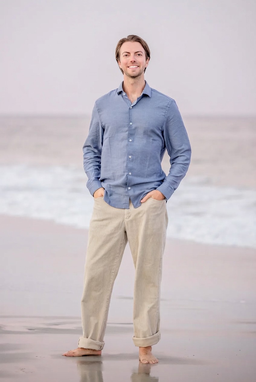 concrete gallery building